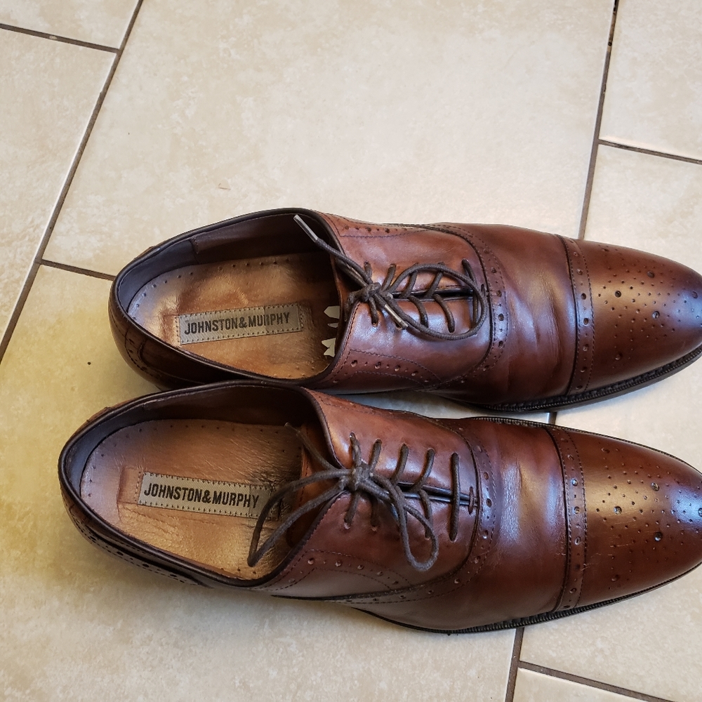Shoes - Picture 4 of 4